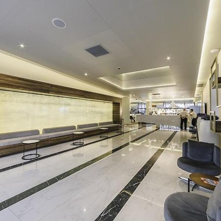 Best Apartment 巴统 外观 照片